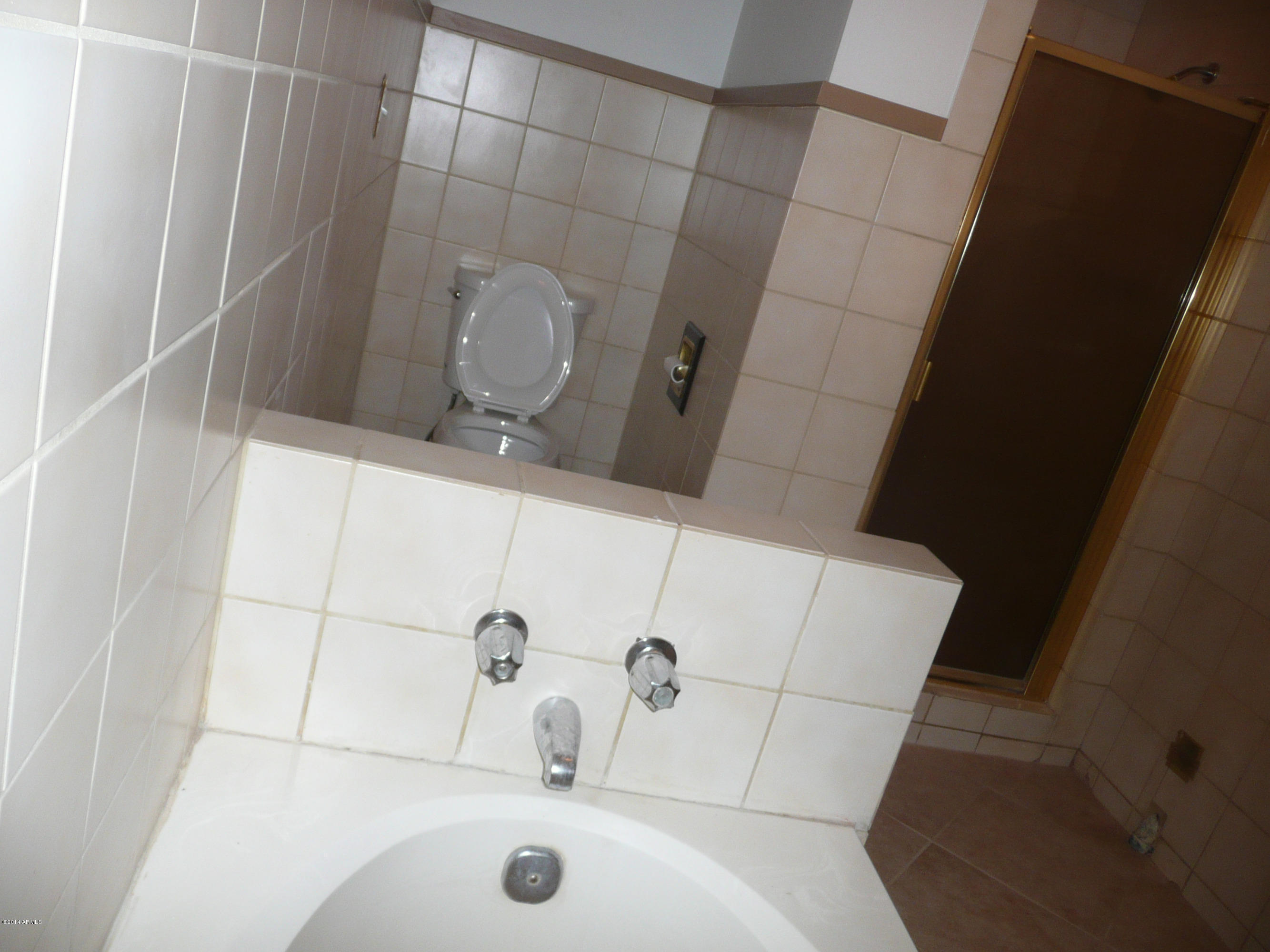 4950 East Camelback Road Phoenix, AZ 85018 - Photo 18 of 25 P1080283