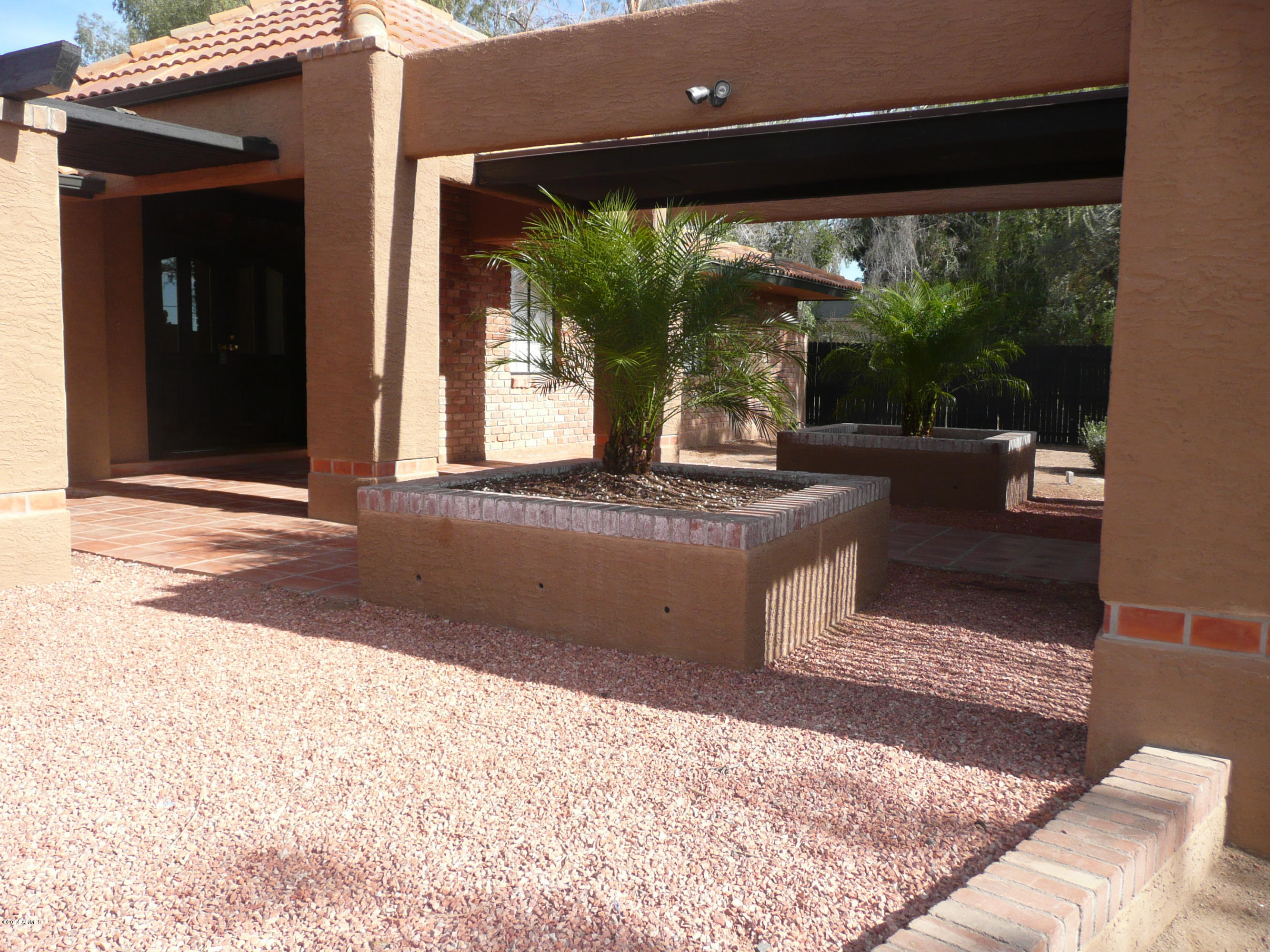 4950 East Camelback Road Phoenix, AZ 85018 - Photo 3 of 25 P1080263