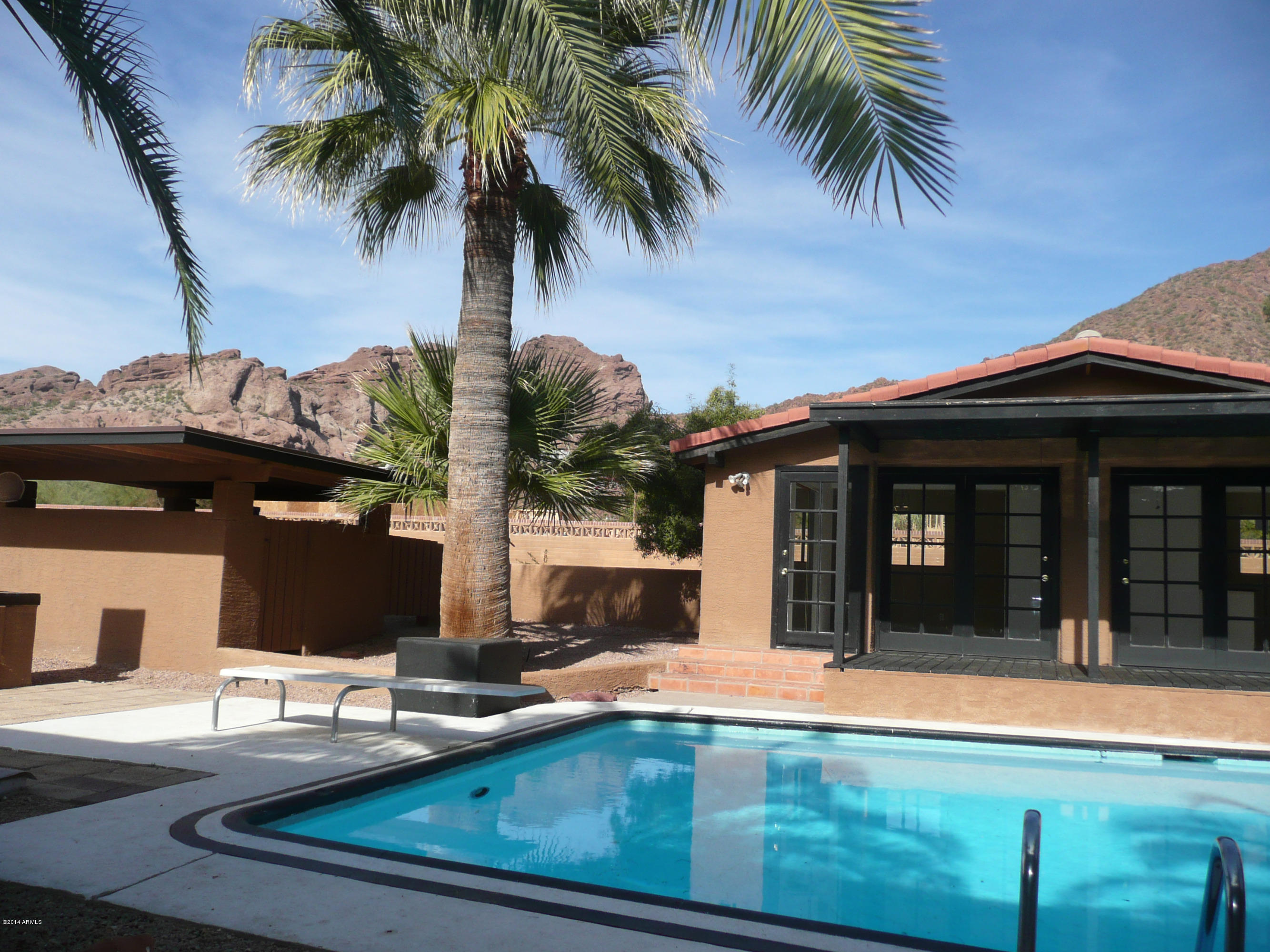 4950 East Camelback Road Phoenix, AZ 85018 - Photo 4 of 25 P1080289