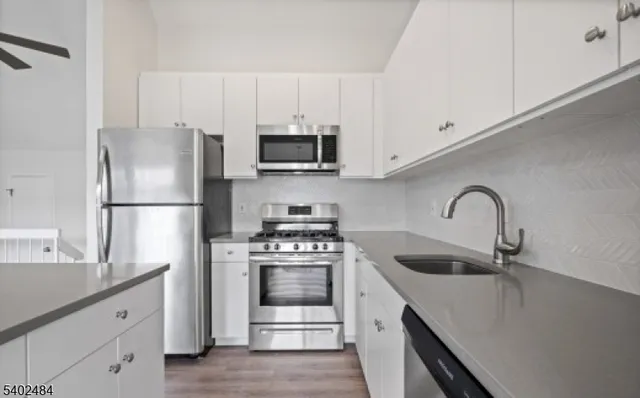 $1,950 | 1406 Spruce Hills Drive, Glen Gardner, NJ 08826