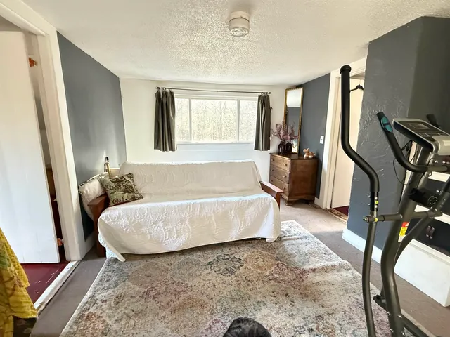 $249,000 | 662 Highway 30, Newfane, VT 05345