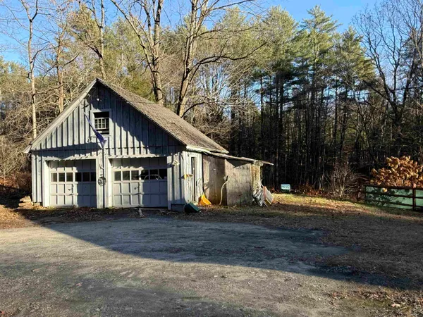 $249,000 | 662 Highway 30, Newfane, VT 05345