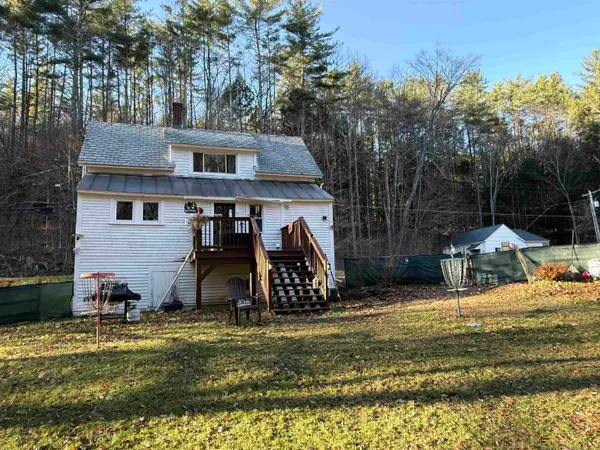 $249,000 | 662 Highway 30, Newfane, VT 05345