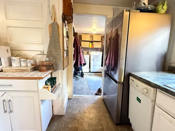 $249,000 | 662 Highway 30, Newfane, VT 05345