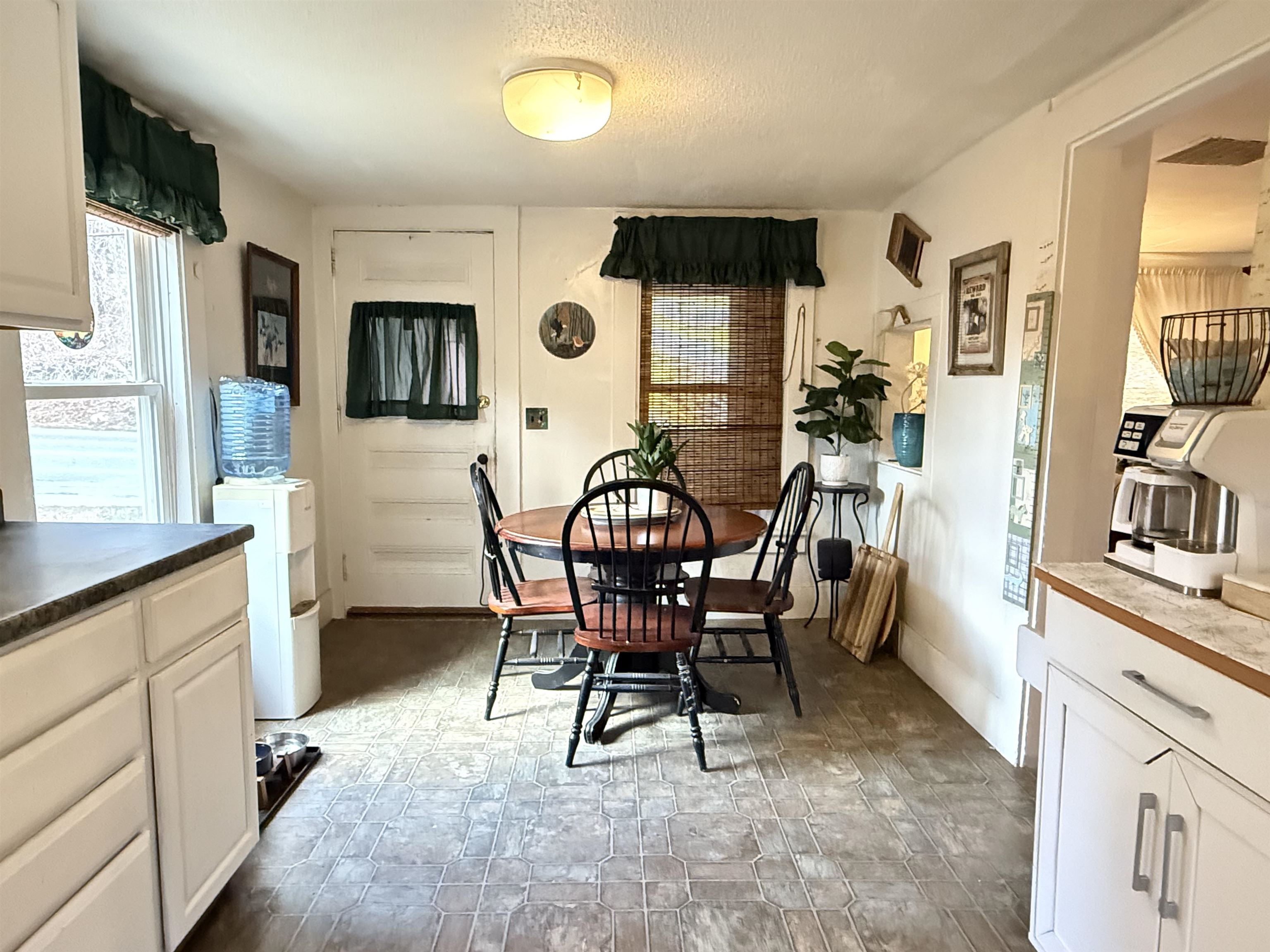 662 Highway 30 Newfane, VT 05345 - Photo 8 of 33