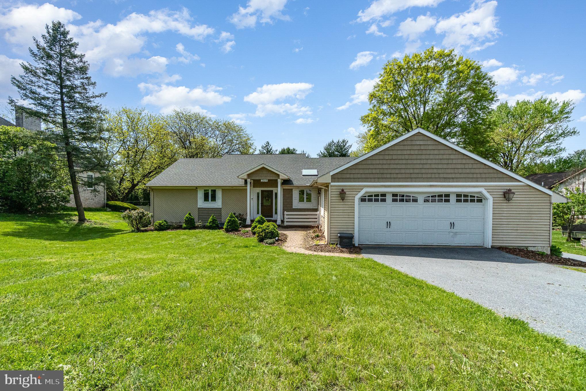264 Old Delp Road Lancaster, PA 17601 - Photo 3 of 37 Gallery Image 3