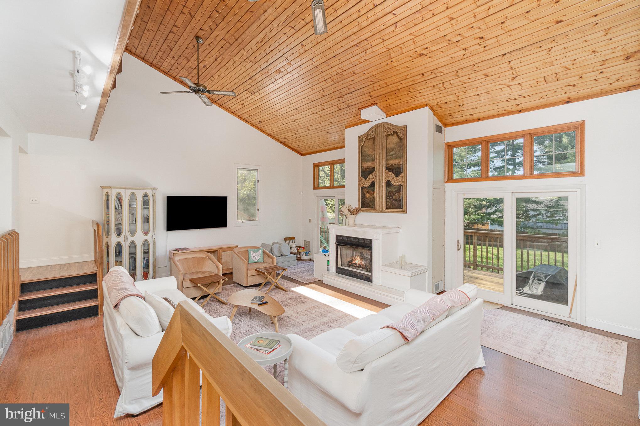 264 Old Delp Road Lancaster, PA 17601 - Photo 6 of 37 Gallery Image 6