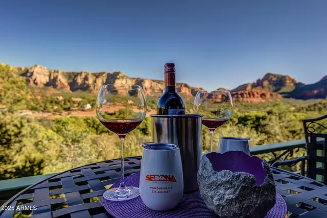 $3,400,000 | 110 Sugar Loaf Drive, Sedona, AZ 86336