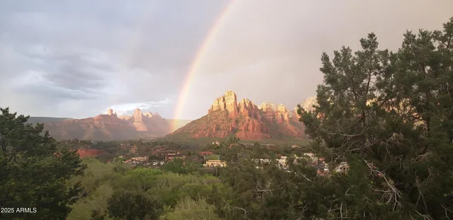 $3,400,000 | 110 Sugar Loaf Drive, Sedona, AZ 86336