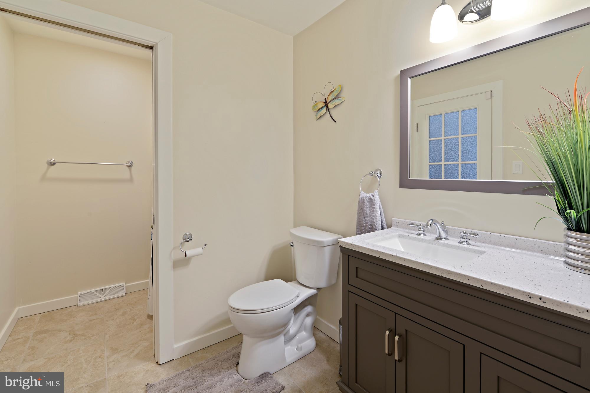1011 Woodridge Road Red Lion, PA 17356 - Photo 21 of 44 Gallery Image 21