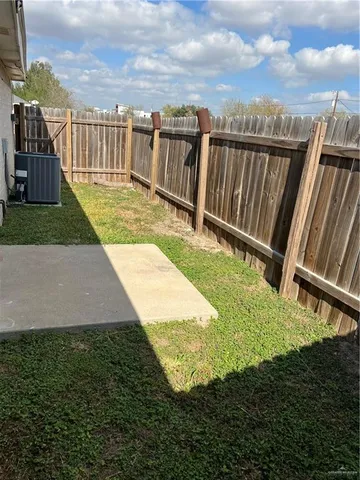 $925 | 701 West Bronze Drive, Unit A, Pharr, TX 78577