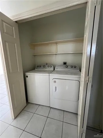 $925 | 701 West Bronze Drive, Unit A, Pharr, TX 78577