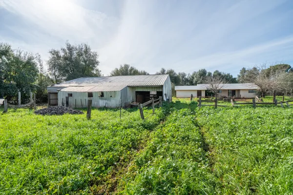 $750,000 | 8743 Airport Road, Redding, CA 96002
