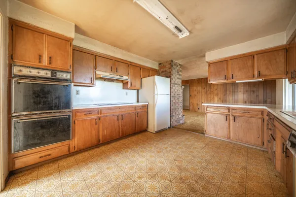 $750,000 | 8743 Airport Road, Redding, CA 96002