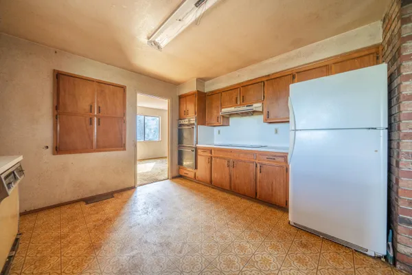 $750,000 | 8743 Airport Road, Redding, CA 96002