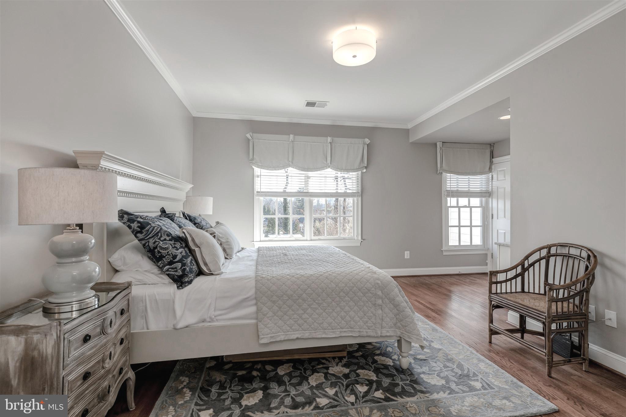 8429 Brook Road McLean, VA 22102 - Photo 25 of 48 Upper Bedroom #4