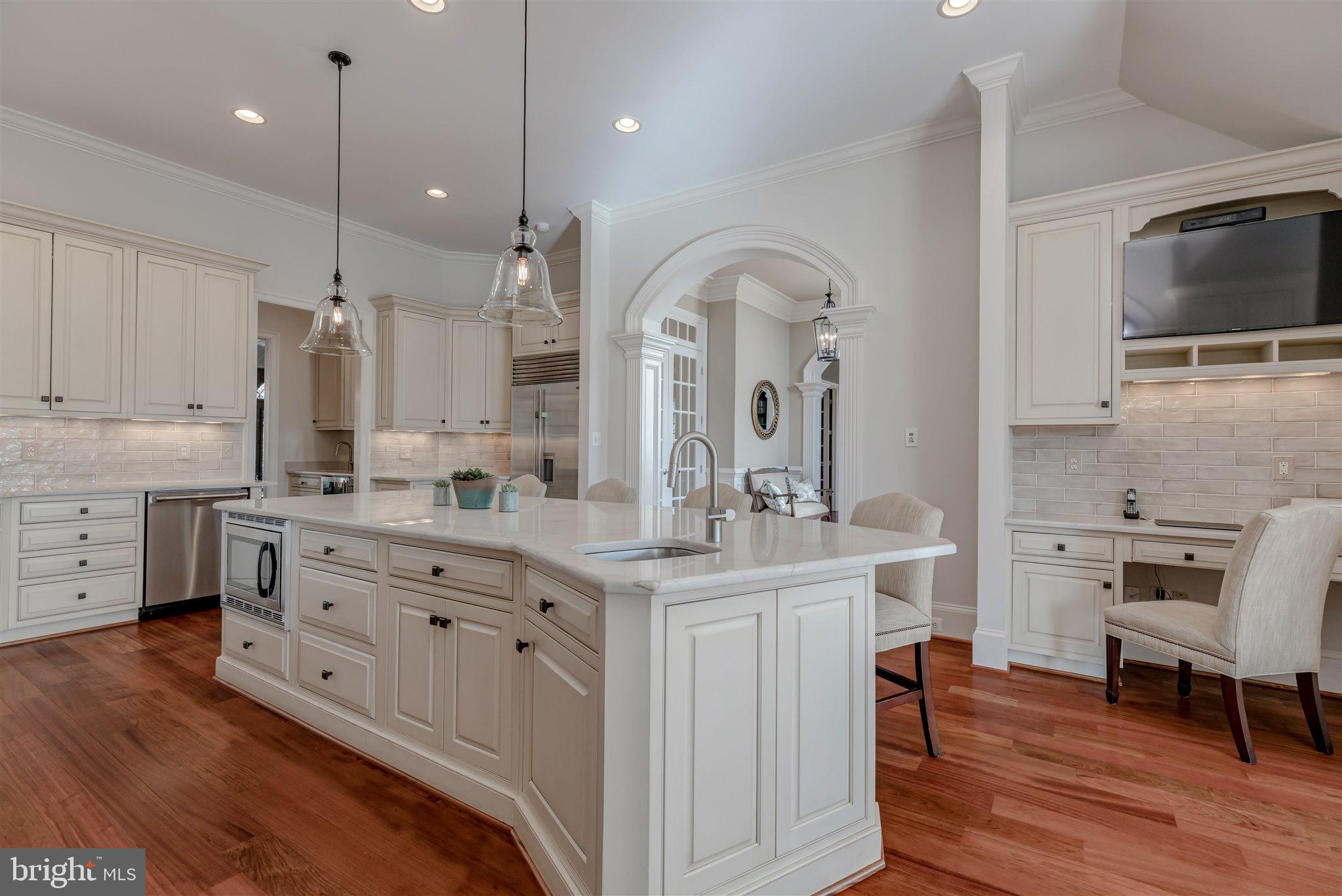8429 Brook Road McLean, VA 22102 - Photo 7 of 48 Newly Renovated Kitchen with Quartzite