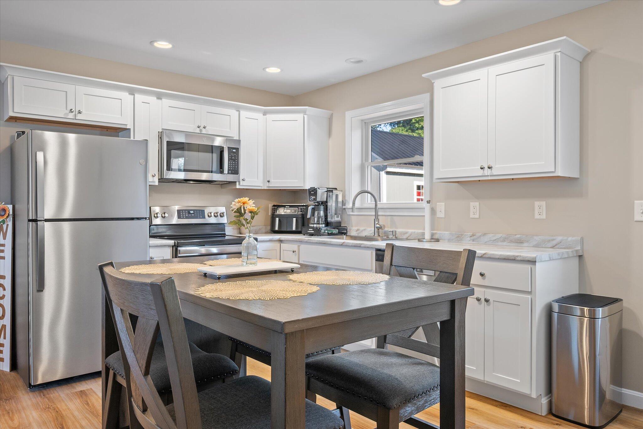 45 Stearns Farm Road Hampden, ME 04444 - Photo 10 of 32 10-Kitchen & Dining