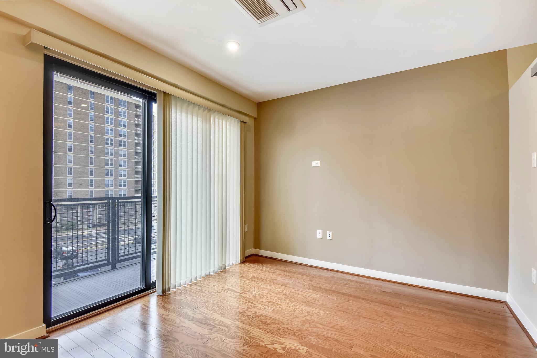 1320 Fenwick Lane, Unit 307 Silver Spring, MD 20910 - Photo 4 of 48