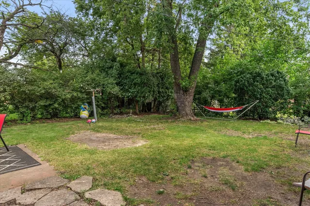 $424,900 | 39 North 5th Avenue, Des Plaines, IL 60016