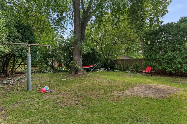 $424,900 | 39 North 5th Avenue, Des Plaines, IL 60016