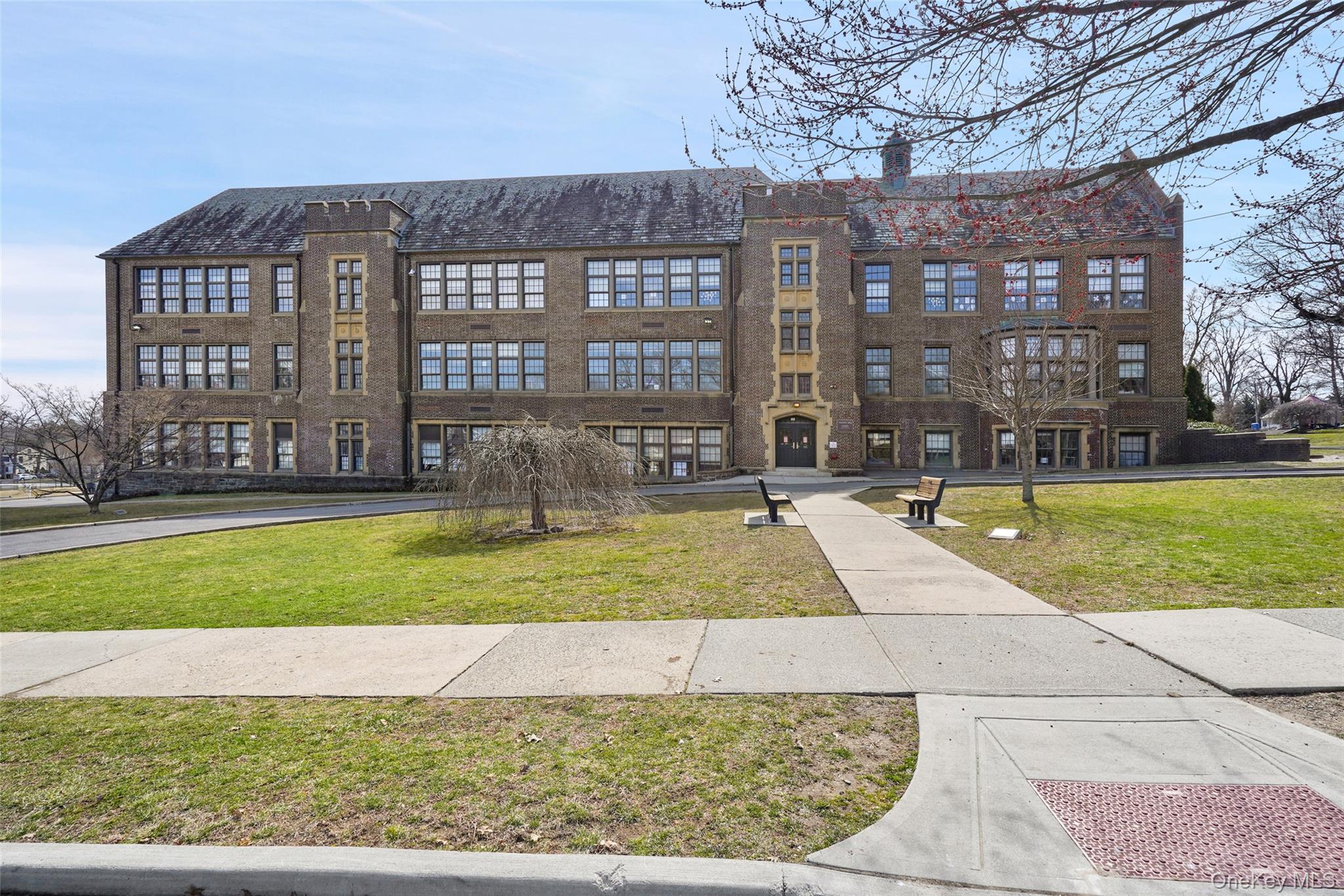 503 Second Avenue Pelham, NY 10803 - Photo 30 of 39