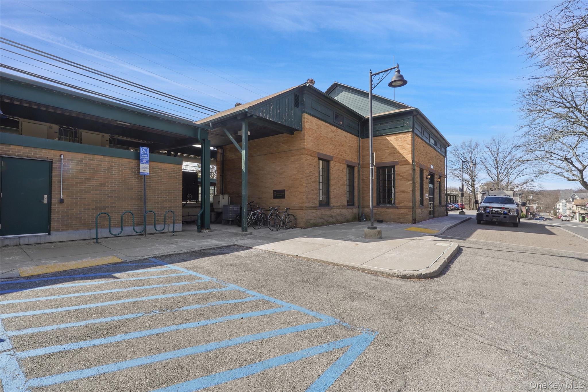 503 Second Avenue Pelham, NY 10803 - Photo 34 of 39