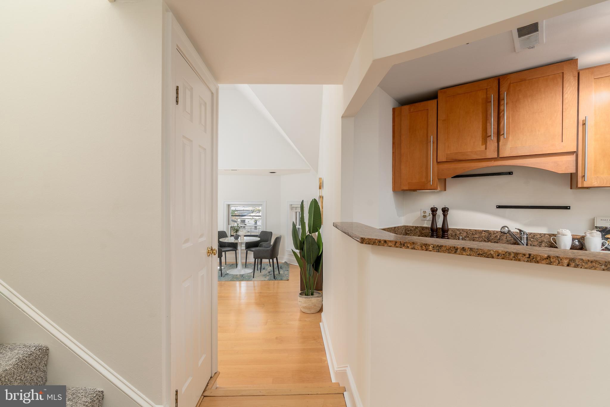 350 9th Street Southeast, Unit 26 Washington, DC 20003 - Photo 12 of 34