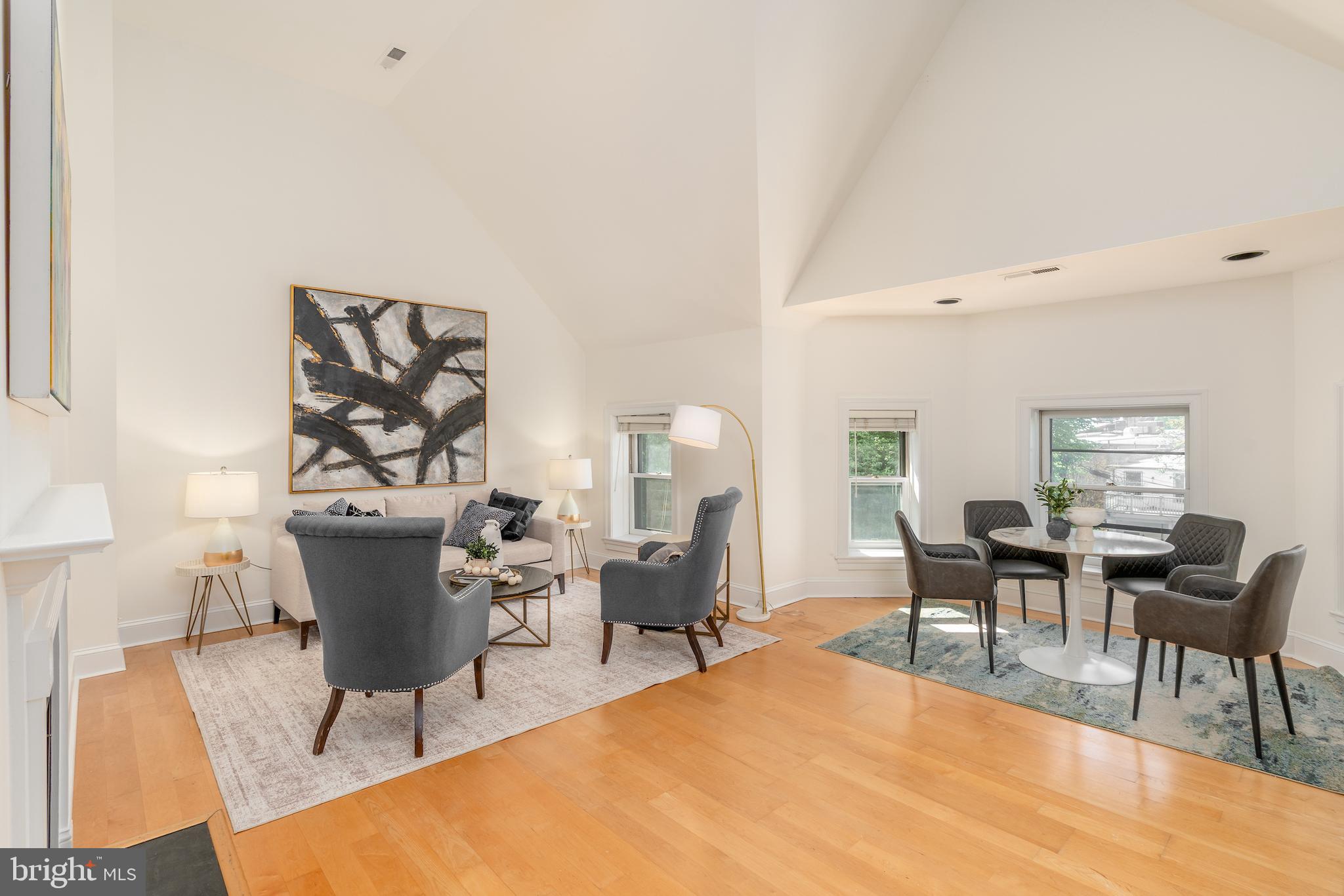 350 9th Street Southeast, Unit 26 Washington, DC 20003 - Photo 3 of 34