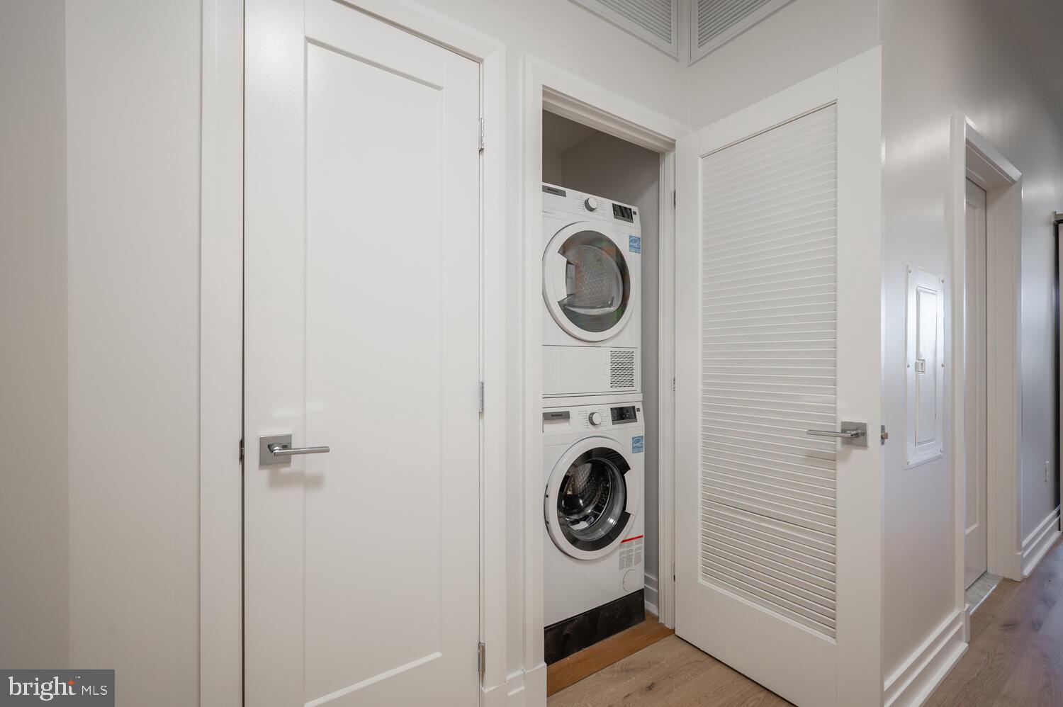 923 V Street Northwest, Unit 403 Washington, DC 20001 - Photo 15 of 18