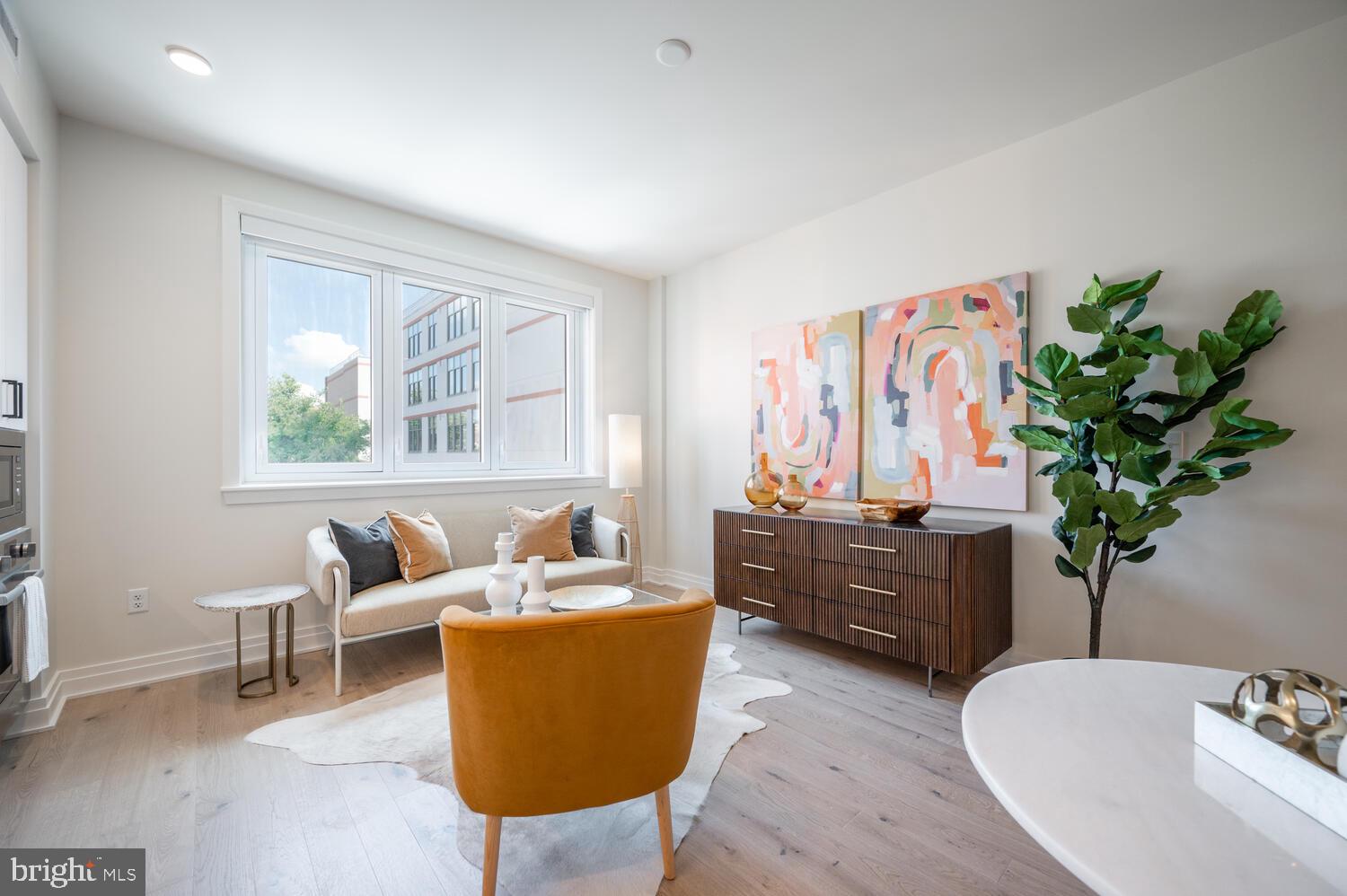 923 V Street Northwest, Unit 403 Washington, DC 20001 - Photo 6 of 18