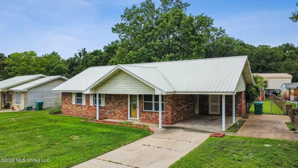 $210,000 | 202 Hunter Drive, Ocean Springs, MS 39564
