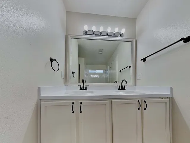 $1,885 | 4811 Russet Trail Court, Katy, TX 77449