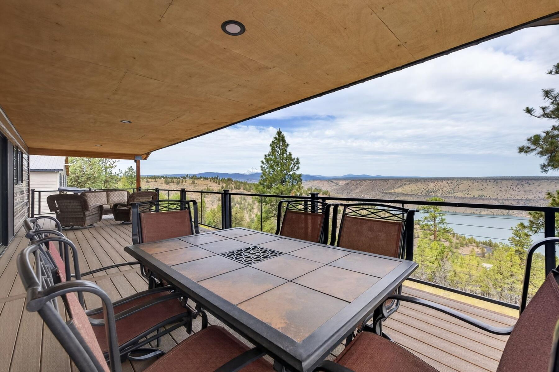 11620 Southwest Pixie Lane Culver, OR 97734 - Photo 40 of 53 a view of a balcony with chairs