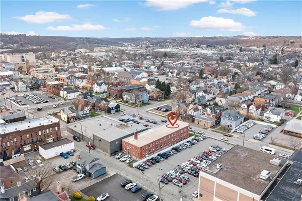 $830 | 315 North Washington Street, Unit 20, Butler, PA 16001