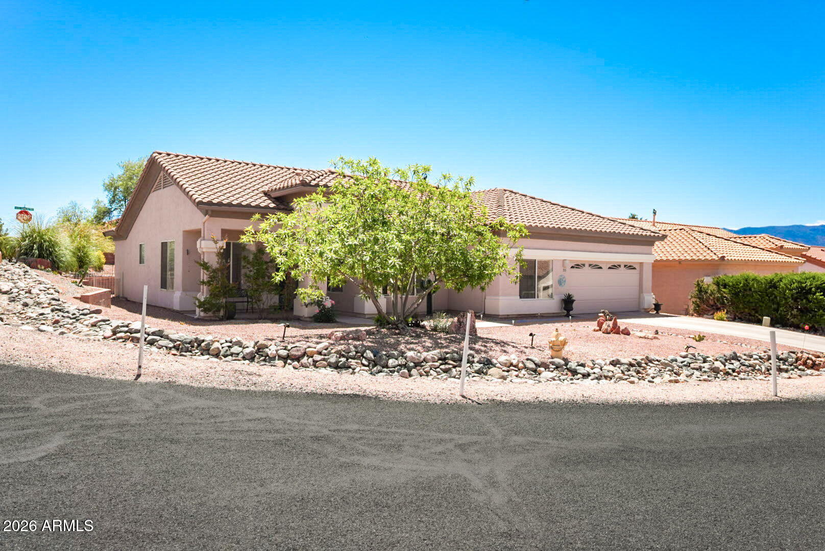 715 South Wandering River Road Cornville, AZ 86325 - Photo 4 of 55
