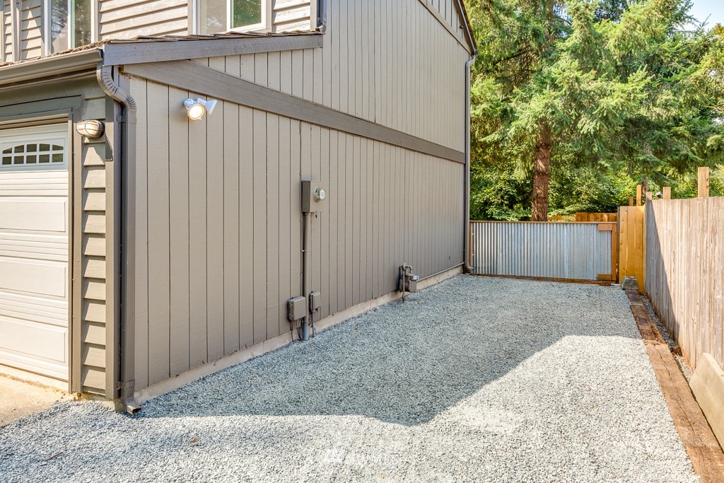 22632 20th Avenue Southeast Bothell, WA 98021 - Photo 3 of 25