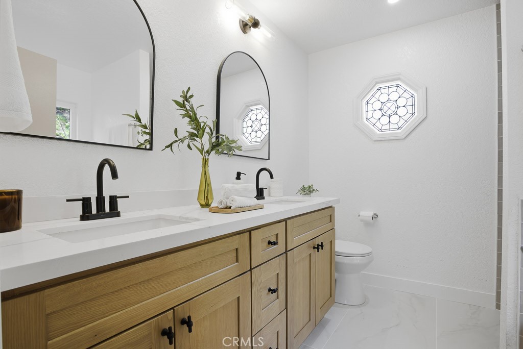 1069 Belleza Street Camarillo, CA 93012 - Photo 24 of 59