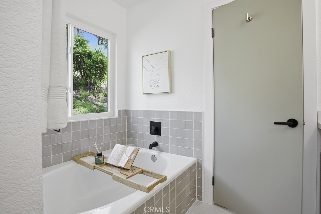 1069 Belleza Street Camarillo, CA 93012 - Photo 27 of 59