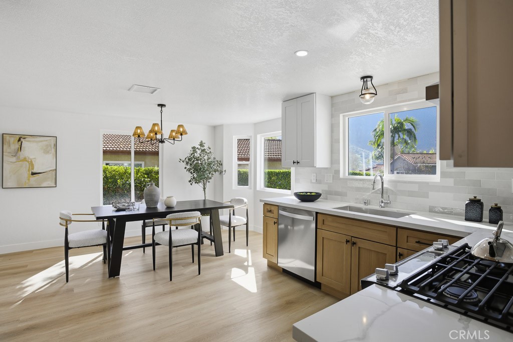 1069 Belleza Street Camarillo, CA 93012 - Photo 9 of 59