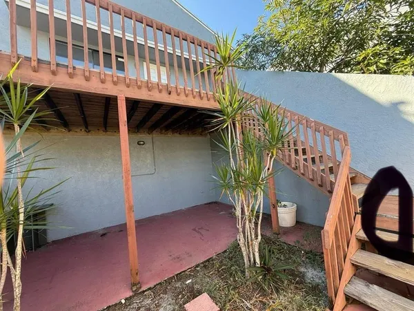 $2,200 | 24 Crossings Circle, Unit H, Boynton Beach, FL 33435