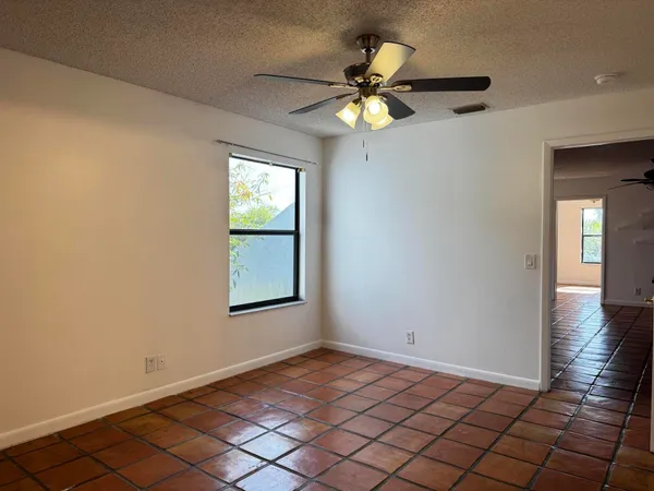 $2,200 | 24 Crossings Circle, Unit H, Boynton Beach, FL 33435
