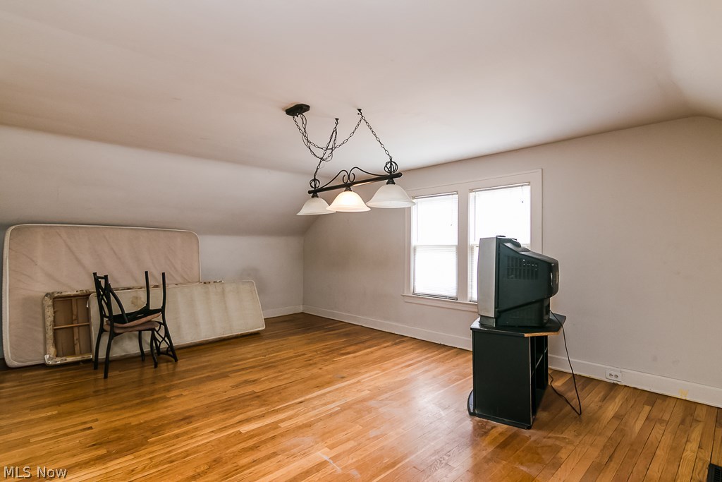 4001 Delmore Road Cleveland Heights, OH 44121 - Photo 30 of 35