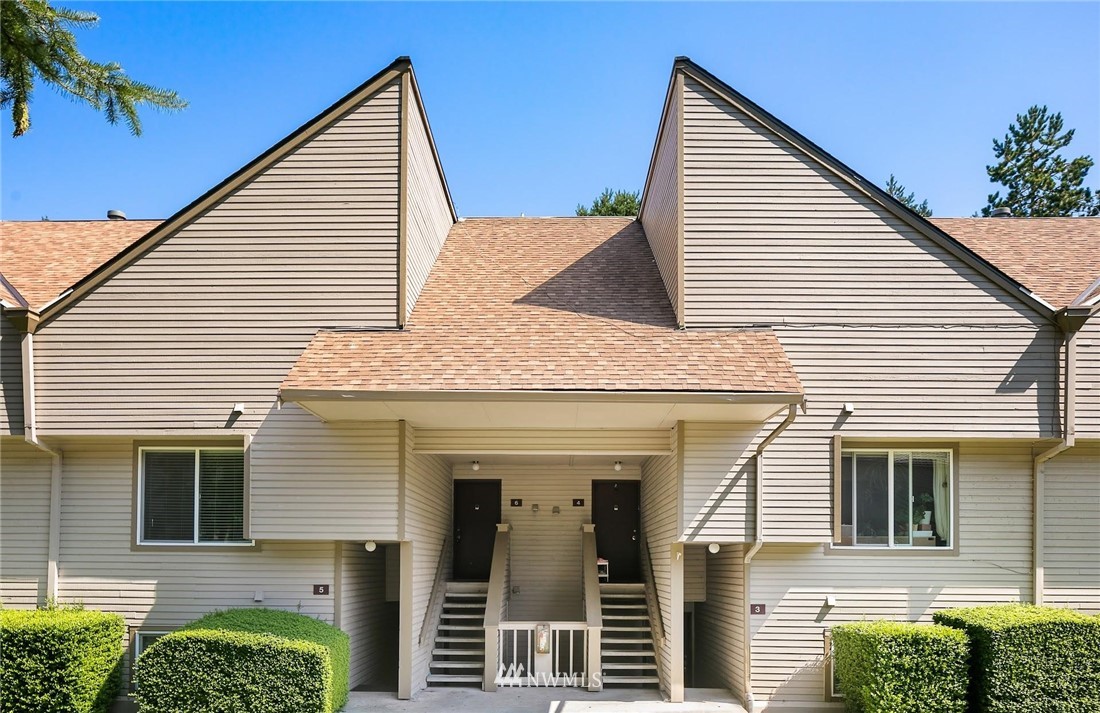 14717 Northeast 44th Street, Unit R6 Bellevue, WA 98007 - Photo 1 of 31 Gallery Image 1