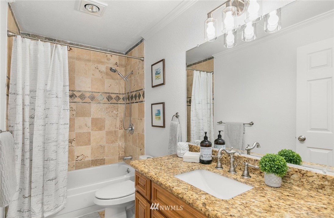 14717 Northeast 44th Street, Unit R6 Bellevue, WA 98007 - Photo 14 of 31 Gallery Image 14