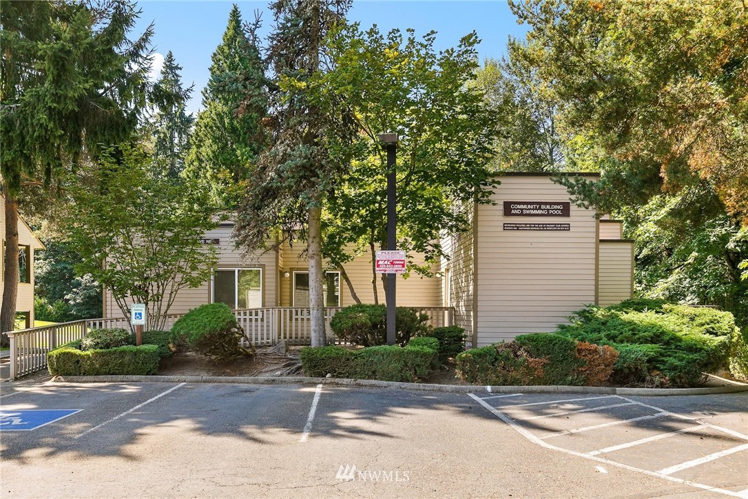 14717 Northeast 44th Street, Unit R6 Bellevue, WA 98007 - Photo 31 of 31 Gallery Image 31