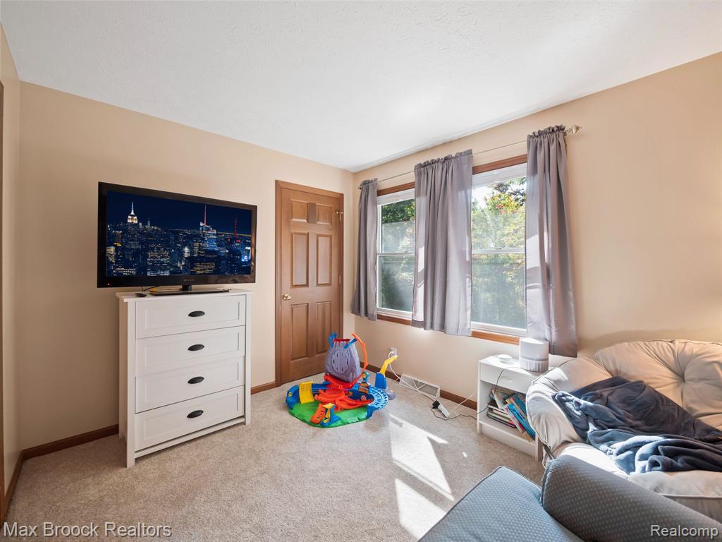 17820 Garvey Road Chelsea, MI 48118 - Photo 27 of 51 Gallery Image 27