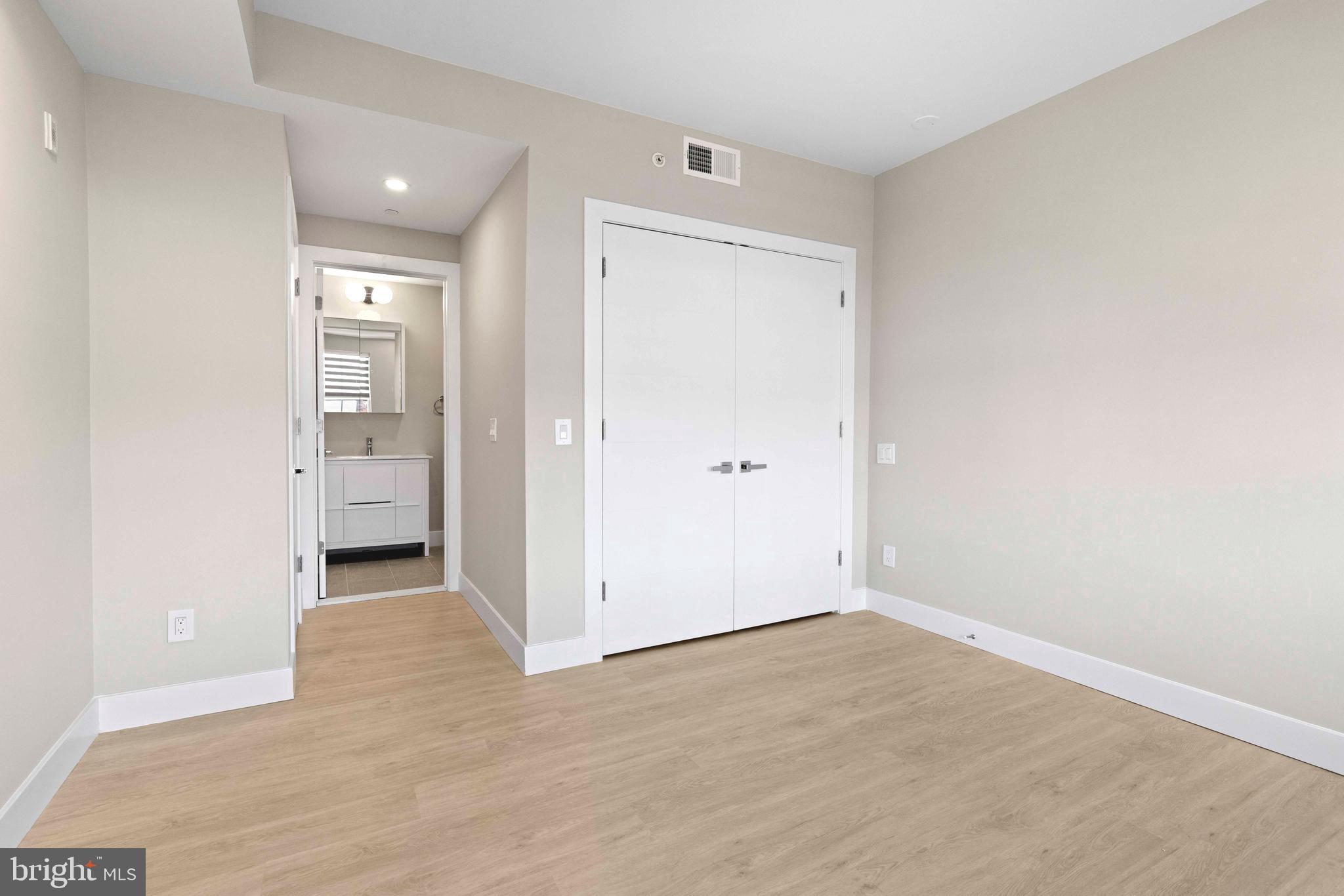 4720 Richmond Street, Unit 4 Philadelphia, PA 19137 - Photo 11 of 26 an empty room with a bathroom and a sink