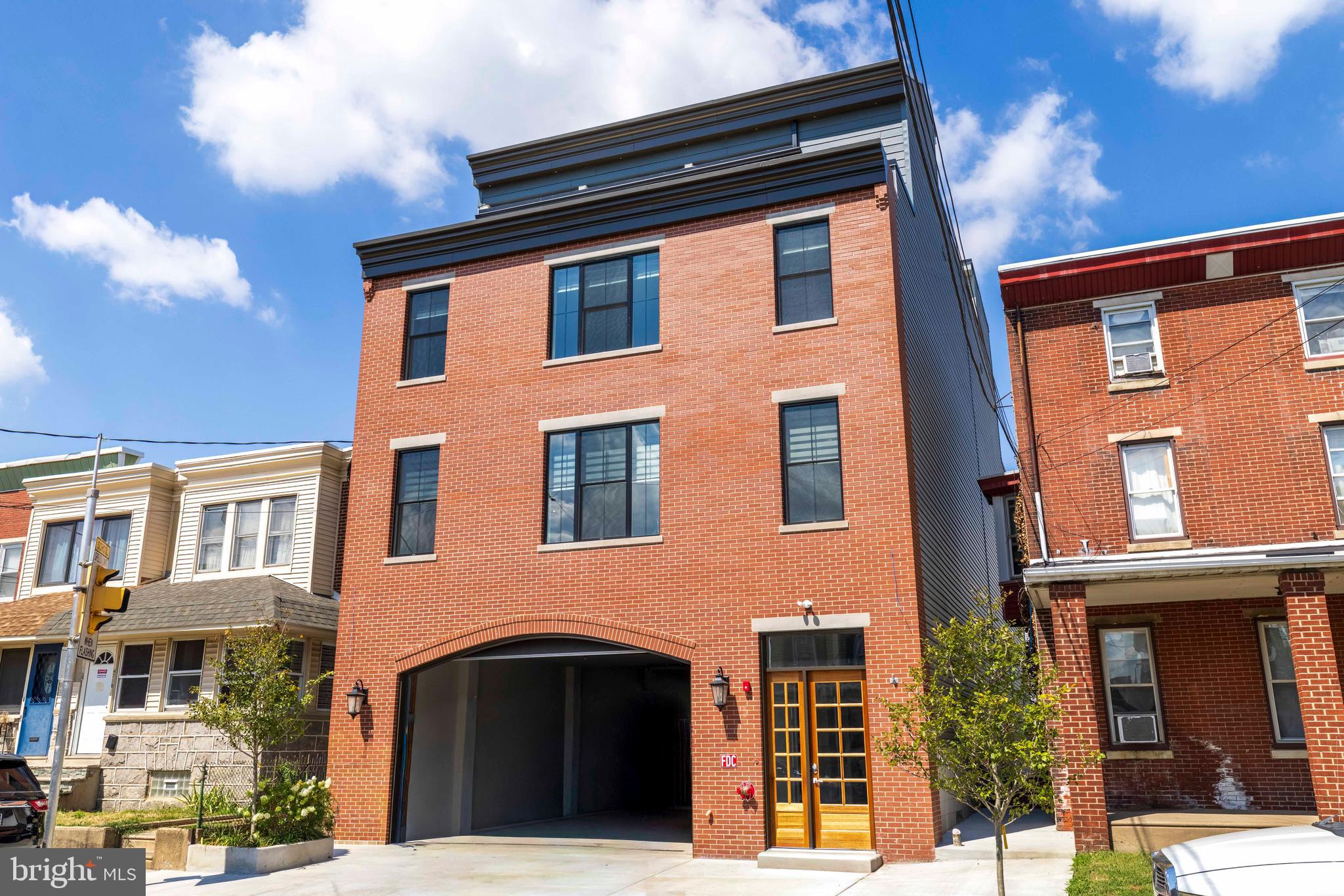 4720 Richmond Street, Unit 4 Philadelphia, PA 19137 - Photo 25 of 26 a front view of a building