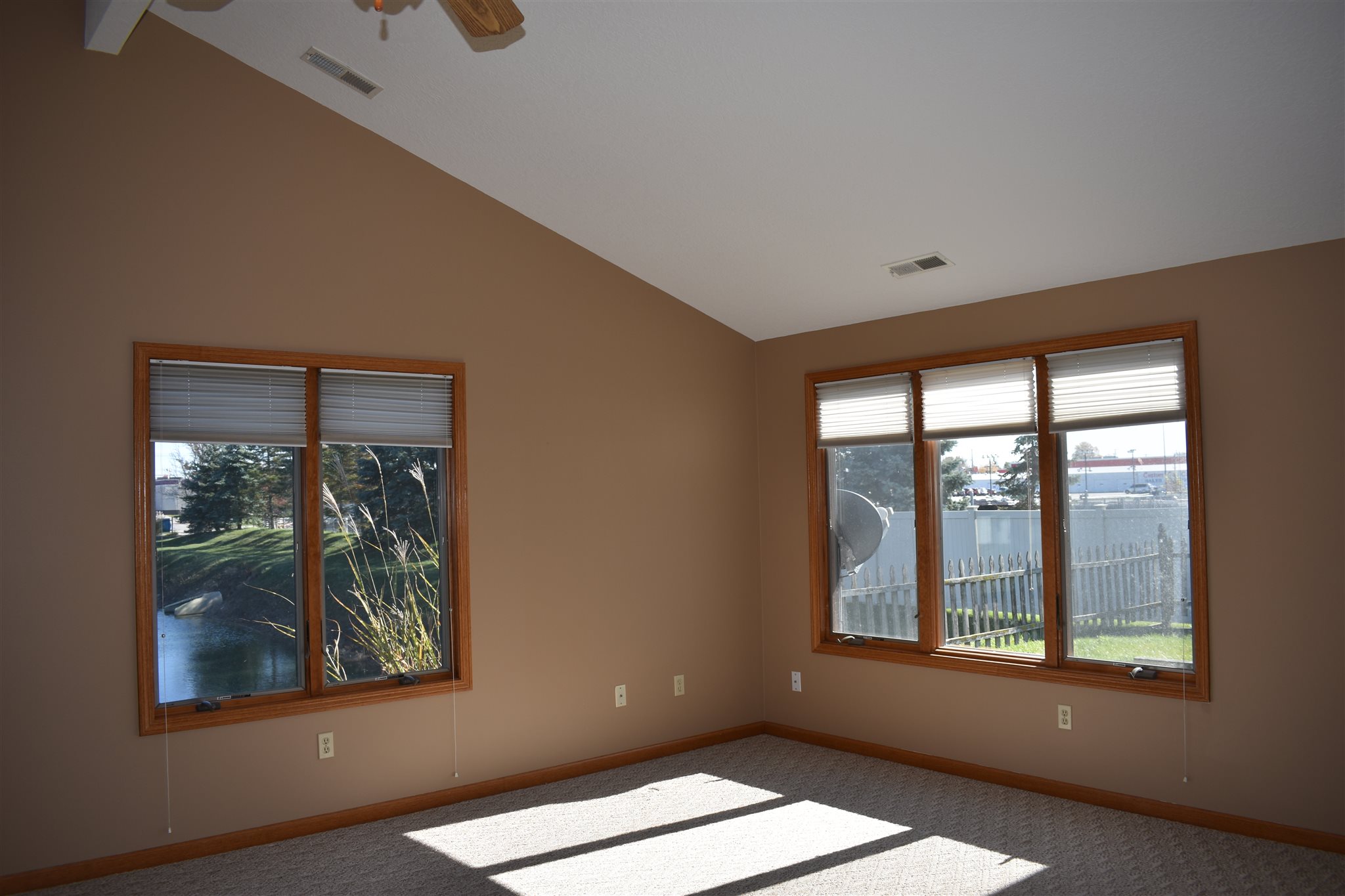 1553 Fairway Drive Decatur, IN 46733 - Photo 8 of 24 Gallery Image 8